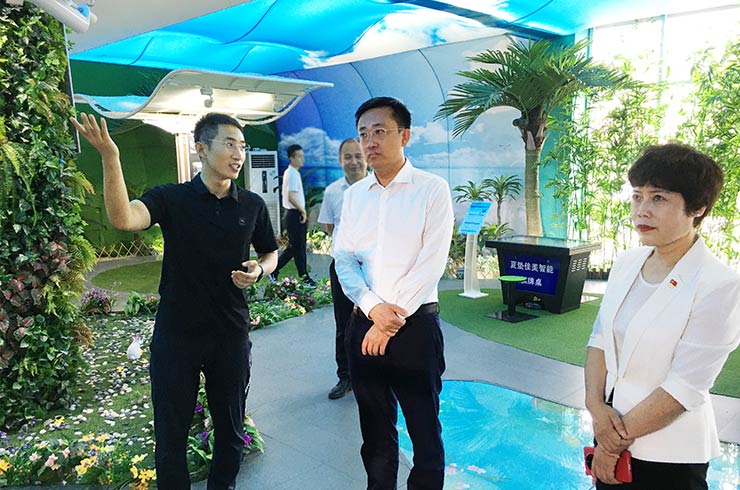 河北省体育局局长张泽峰一行莅临彩神体育参观考察